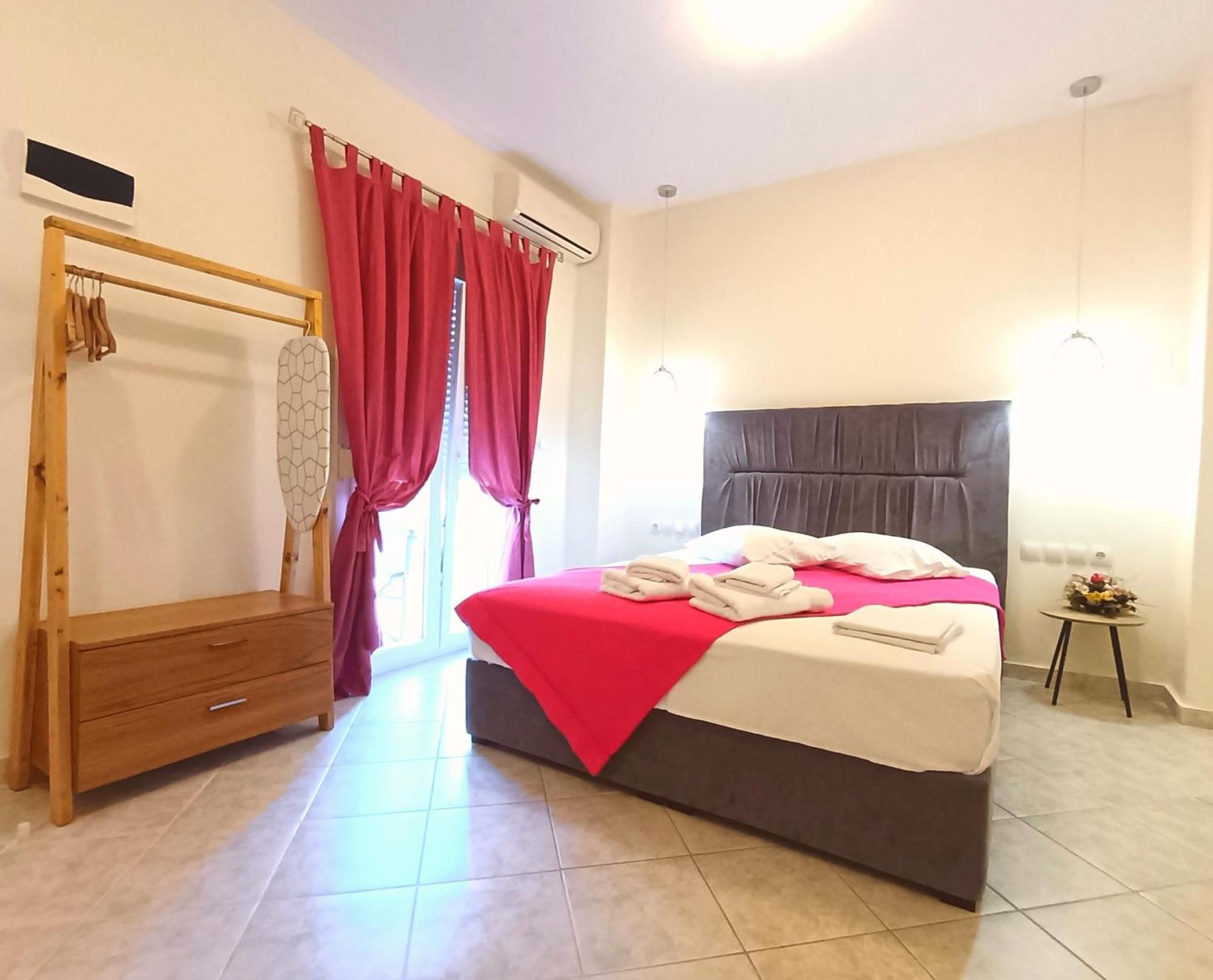 Giorgos Apartments Skála Foúrkas Buitenkant foto